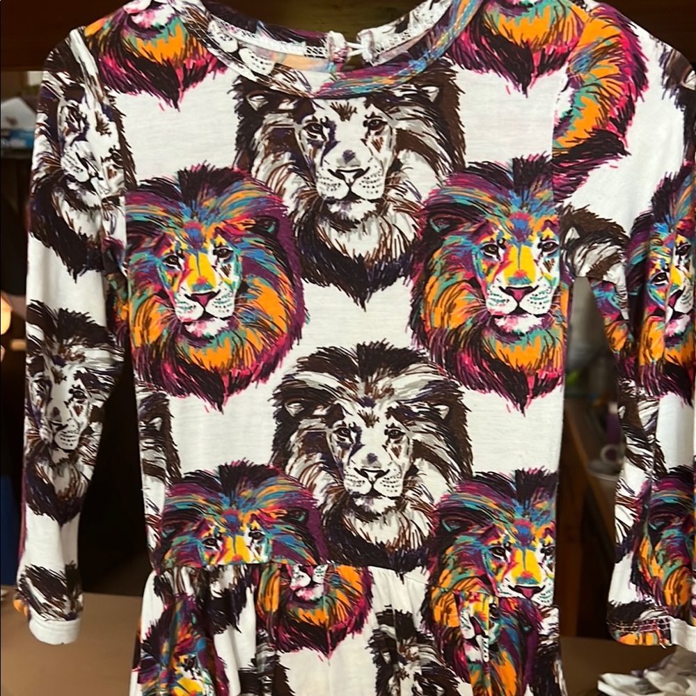 A must have excellent condition( IYKYK)…How Cute Right?..